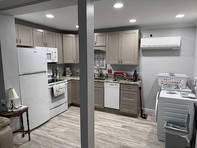 Image of 257 Cherokee St Apt 2