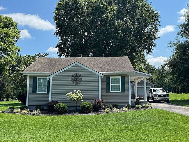 Photo of 9908 Fairmount Rd