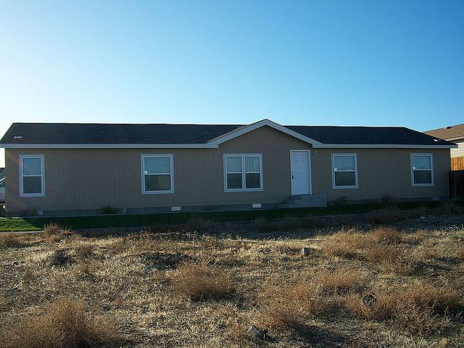 Photo of 1645 Lantana Ave, Richland, WA
