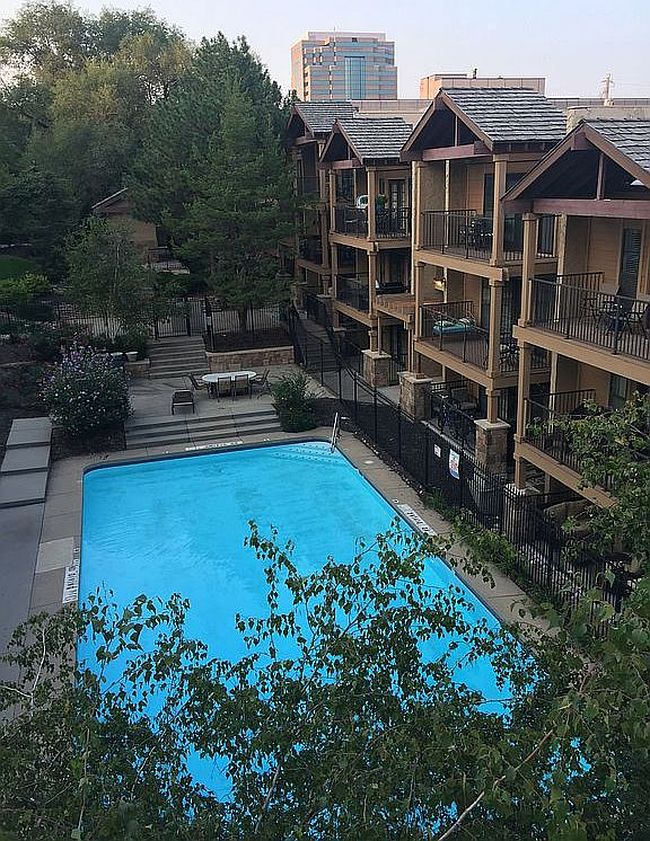 Photo of 4727 Jarboe St Apt 83, Kansas City, MO