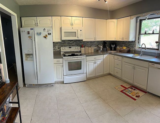 Photo of 1475 Markham St, Front Royal, VA