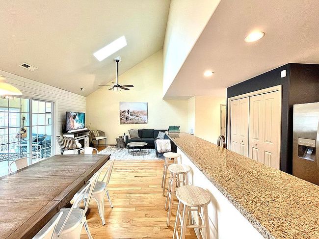 Additional photo 2 of property located at 7120 Silver Sails Lndg