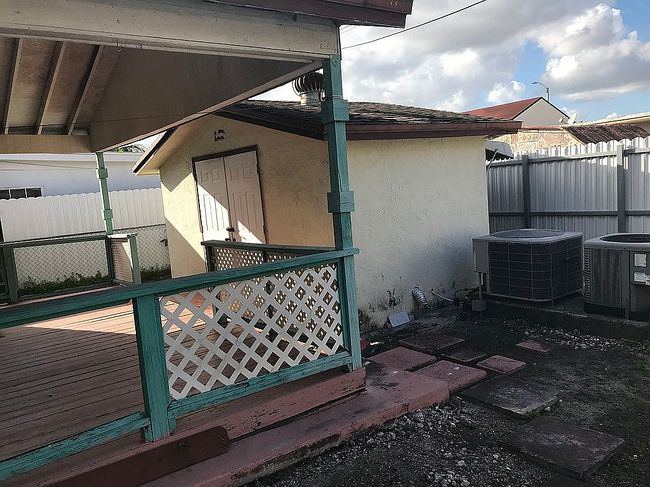Image of 3635 Nw 12th St