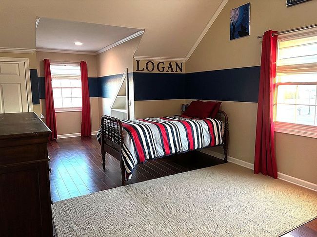 Image of 411 N Pointe Dr