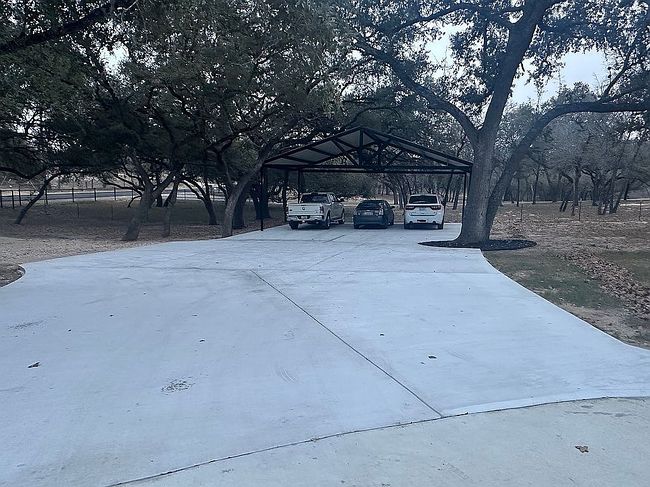 Image of 5571 Eichman Rd