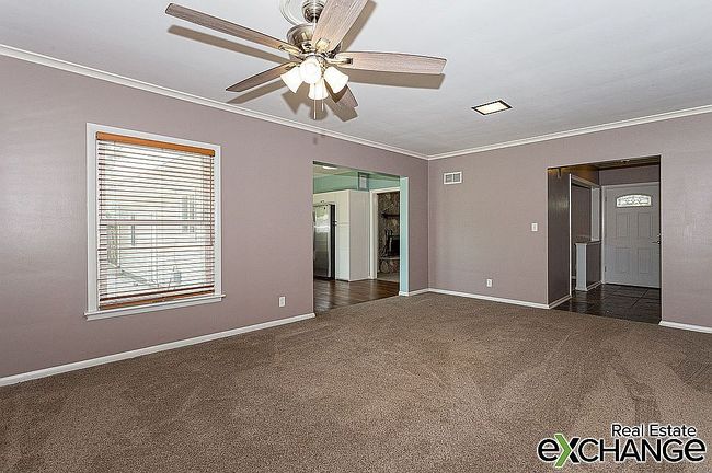 Photo of 1726 Skyline Dr, Bettendorf, IA
