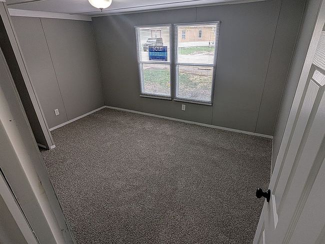 Image of 1219 W Skyline Dr #33