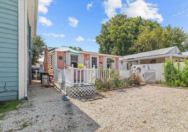 Additional photo 2 of property located at 401 W Church St