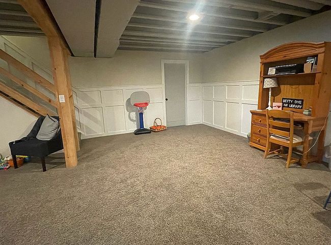 Photo of 204 Center St Se, Blairstown, IA