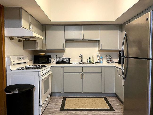 Image of 419 W Cermak Rd #2C
