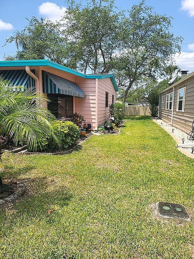 Image of 1224 La Paloma Dr