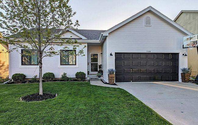 Image of 7318 S 183rd St