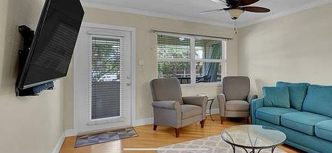 Preview of property located at 2800 Ne 14th St #219