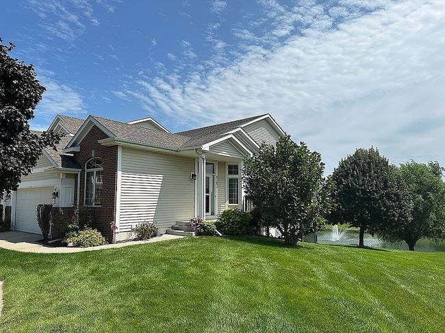 Photo of 4203 154th St, Urbandale, IA