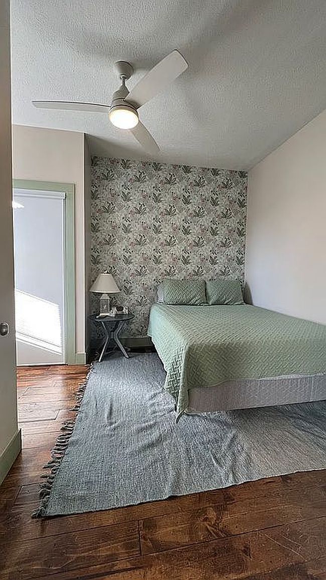 Additional photo 3 of property located at 3924 Gold St