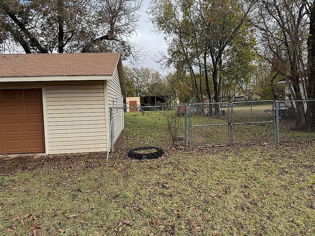 Image of 1516 N Wilhite St