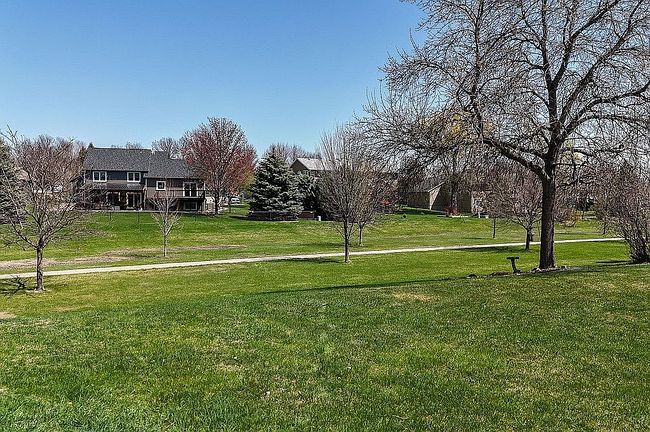Image of 216 E Tabor Ct