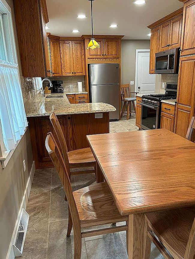 Photo of 381 Churchgrove Rd, Frankenmuth, MI