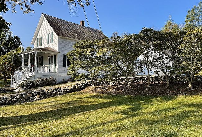 Image of 627 West Rd