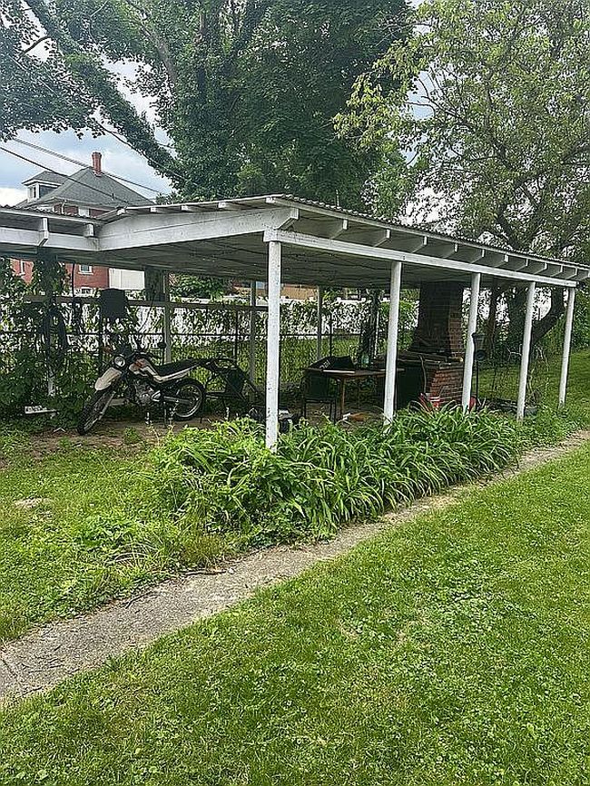 Photo of 411 Walnut St, Hollidaysburg, PA