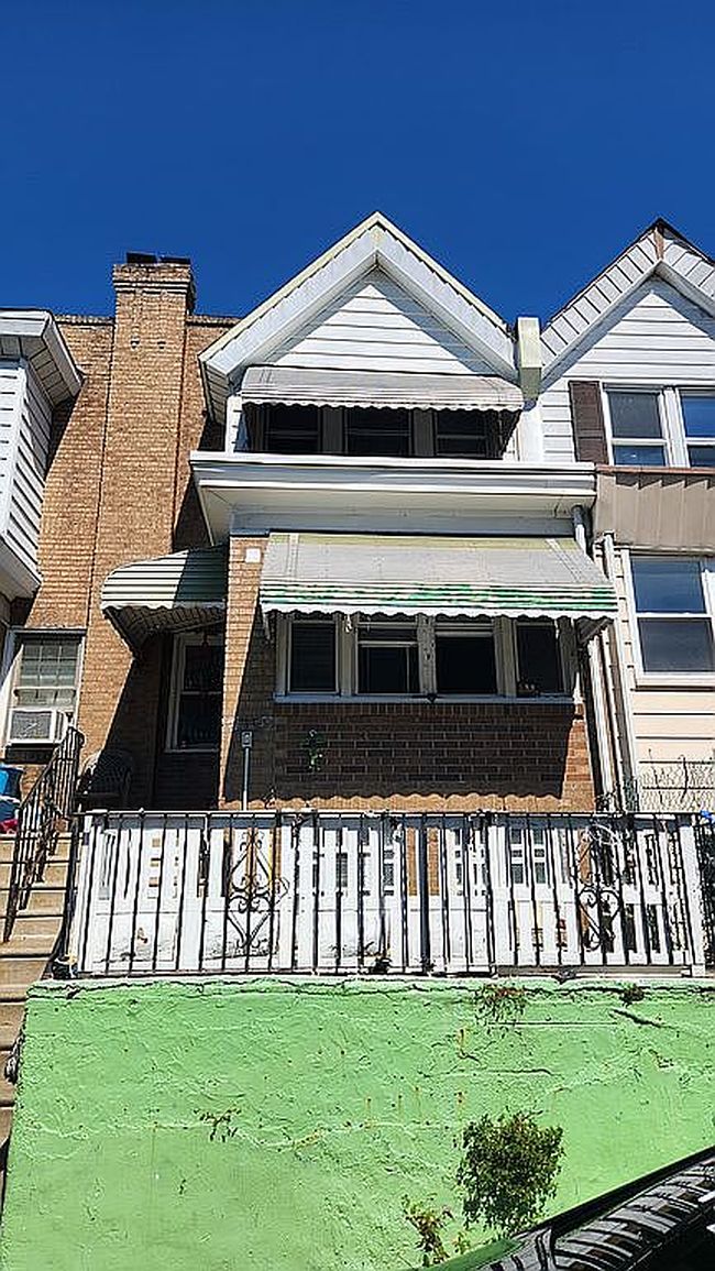 Photo of 4767 Loring St, Philadelphia, PA