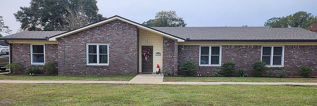 Additional photo 3 of property located at 454 Barcelona Dr