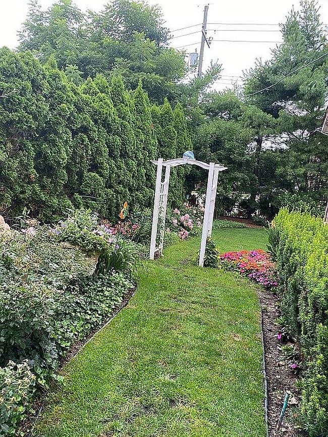Photo of 209 Hickory St, Milford, MI