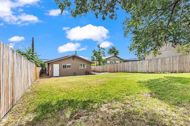 Photo of 724 S Chelan Ave, Wenatchee, WA