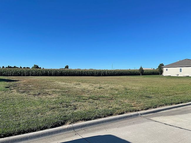 Image of 1425 Whitetail Dr