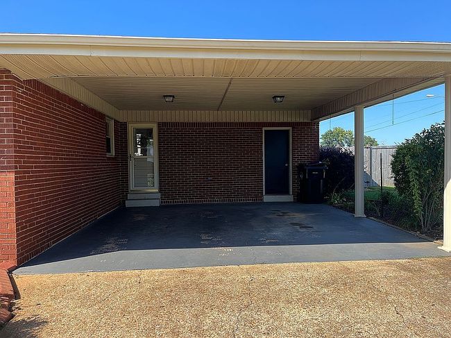 Additional photo 3 of property located at 1109 Richton Ave