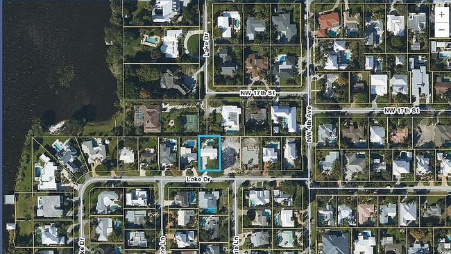Photo of 507 Lake Dr, Delray Beach, FL