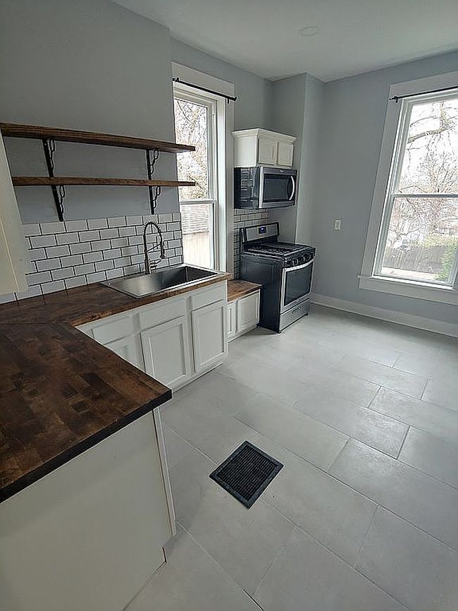 Photo of 450 Considine Ave, Cincinnati, OH