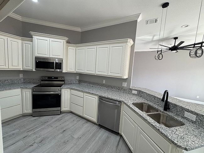 Photo of 804 Tyler St, Midland, TX