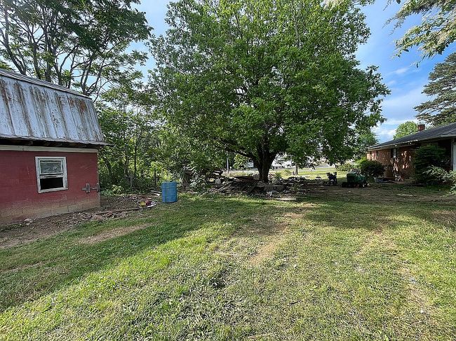 Image of 120 Hinkle Rd