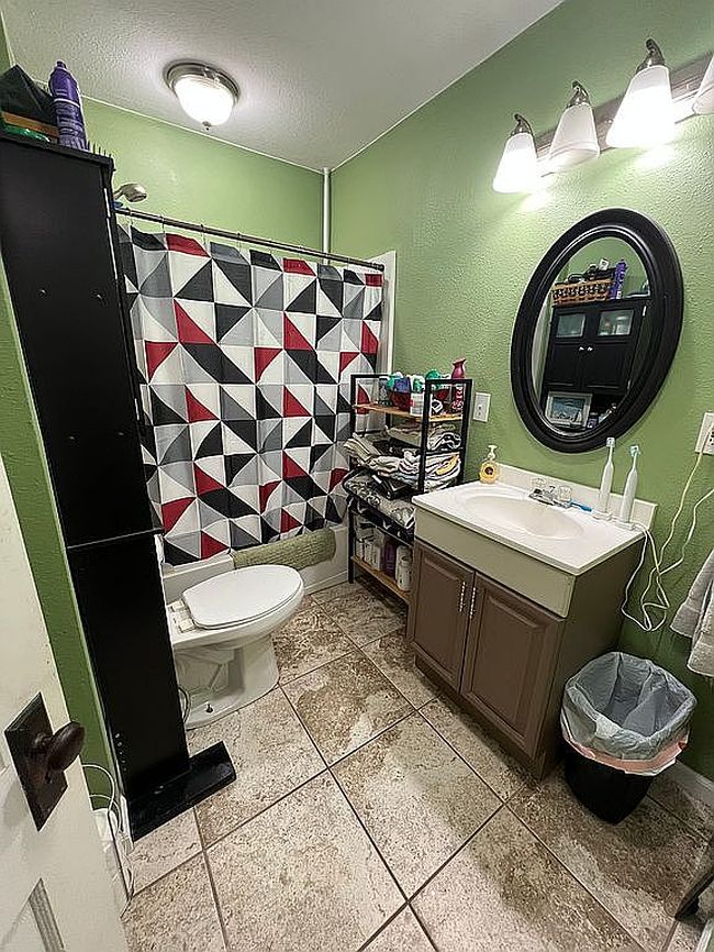 Photo of 802 S 32nd St, Parsons, KS