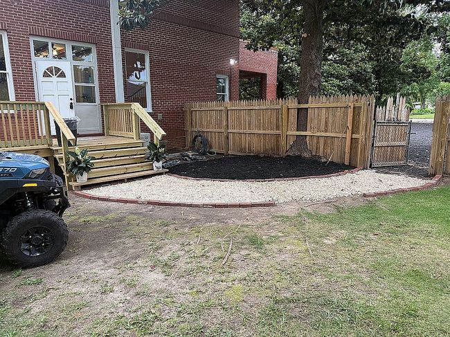 Photo of 2901 Summerville Rd