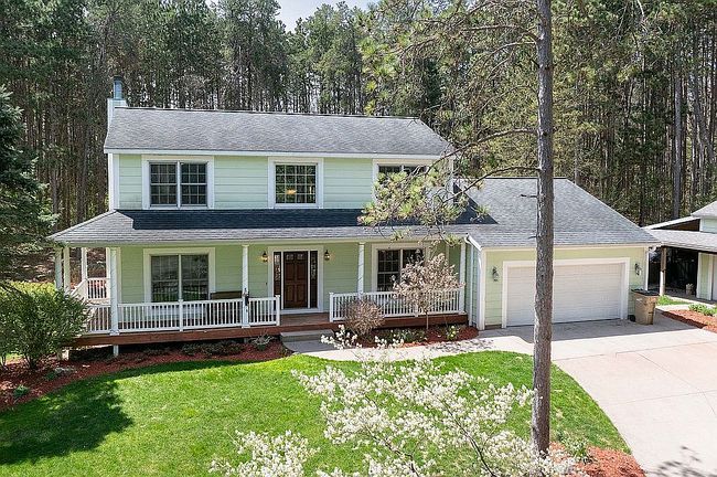 Photo of 4530 Summit Forest Dr Ne
