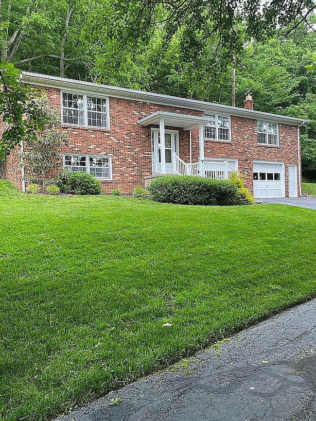 Image of 2043 Lock Rd