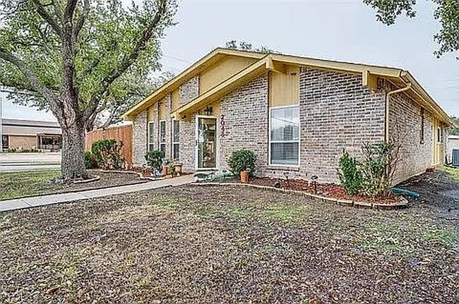 Preview of property located at 2048 Ash Hill Rd