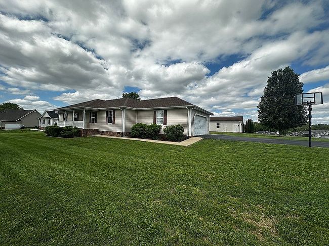 4508 Dripping Springs Rd, Glasgow, KY