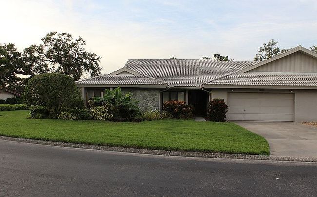 Photo of 3851 Wilshire Dr #9, Sarasota, FL