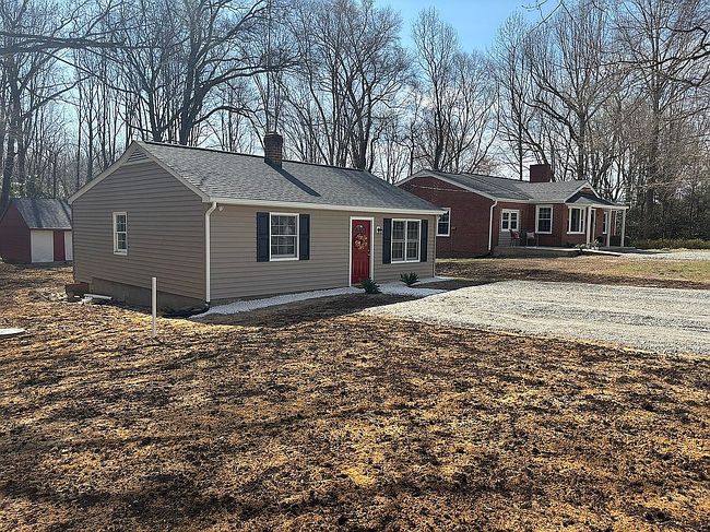 Image of 500 Sharon Rd