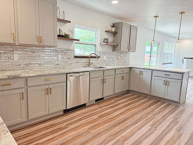 Photo of 309 11th Ave Ne
