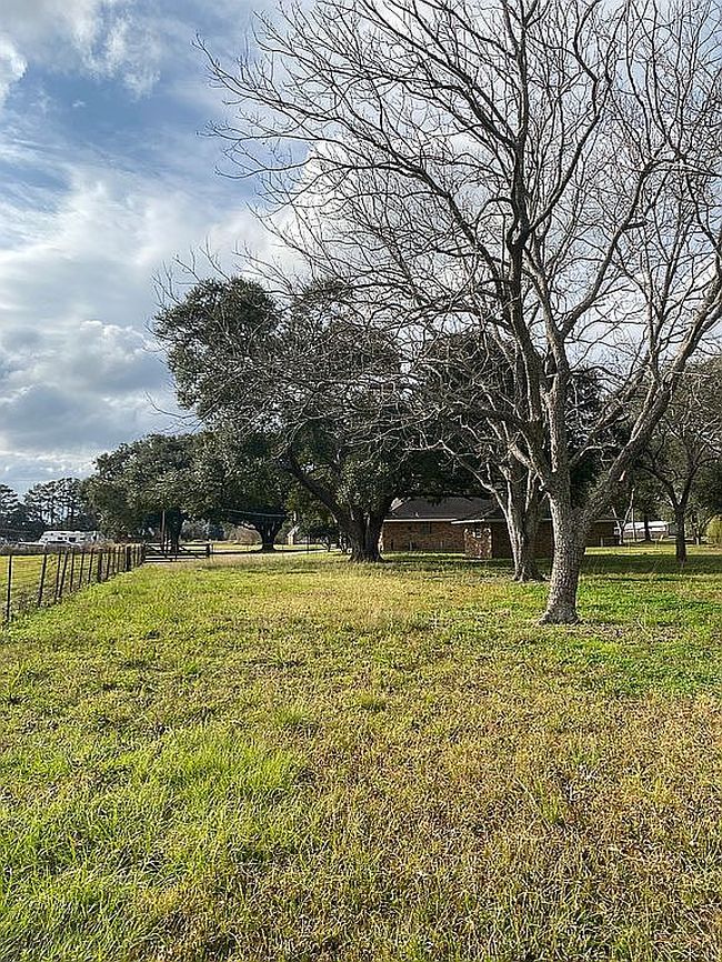 Image of 5003 Verot School Rd
