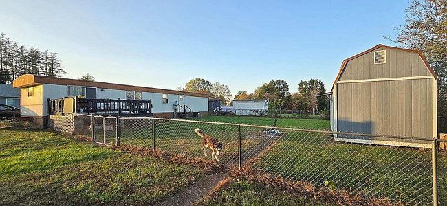 Photo of 103 A Second Ave Ne, Hildebran, NC