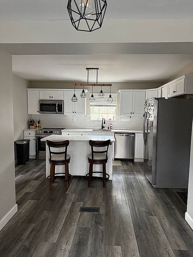 Photo of 1672 Jeffrey Ln, Hebron, KY