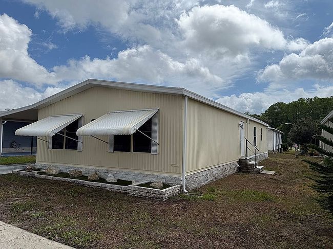 Image of 11836 Point Blvd