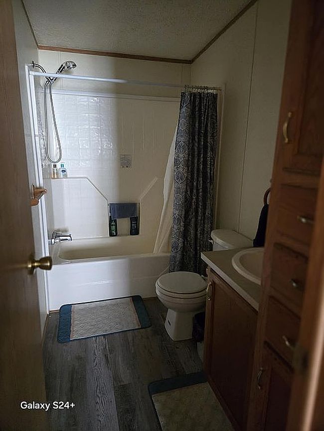 Image of 1196 Sherwood Ln
