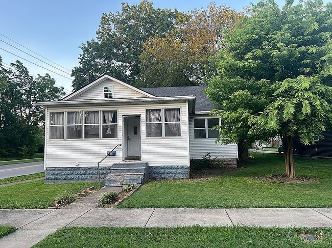 Photo of 740 Mechanic St, Jeffersonville, IN