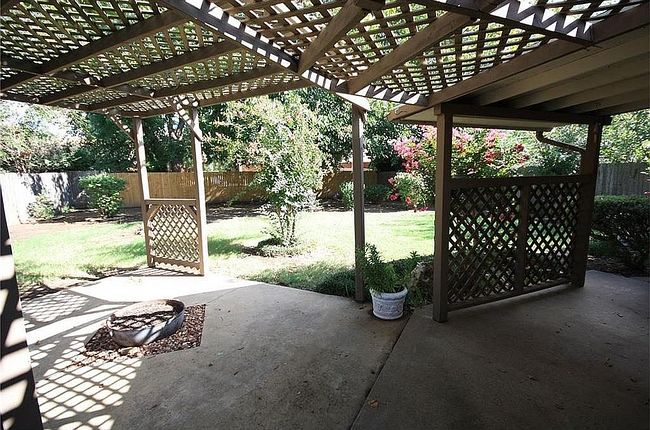 Additional photo 3 of property located at 640 Waterview Rd